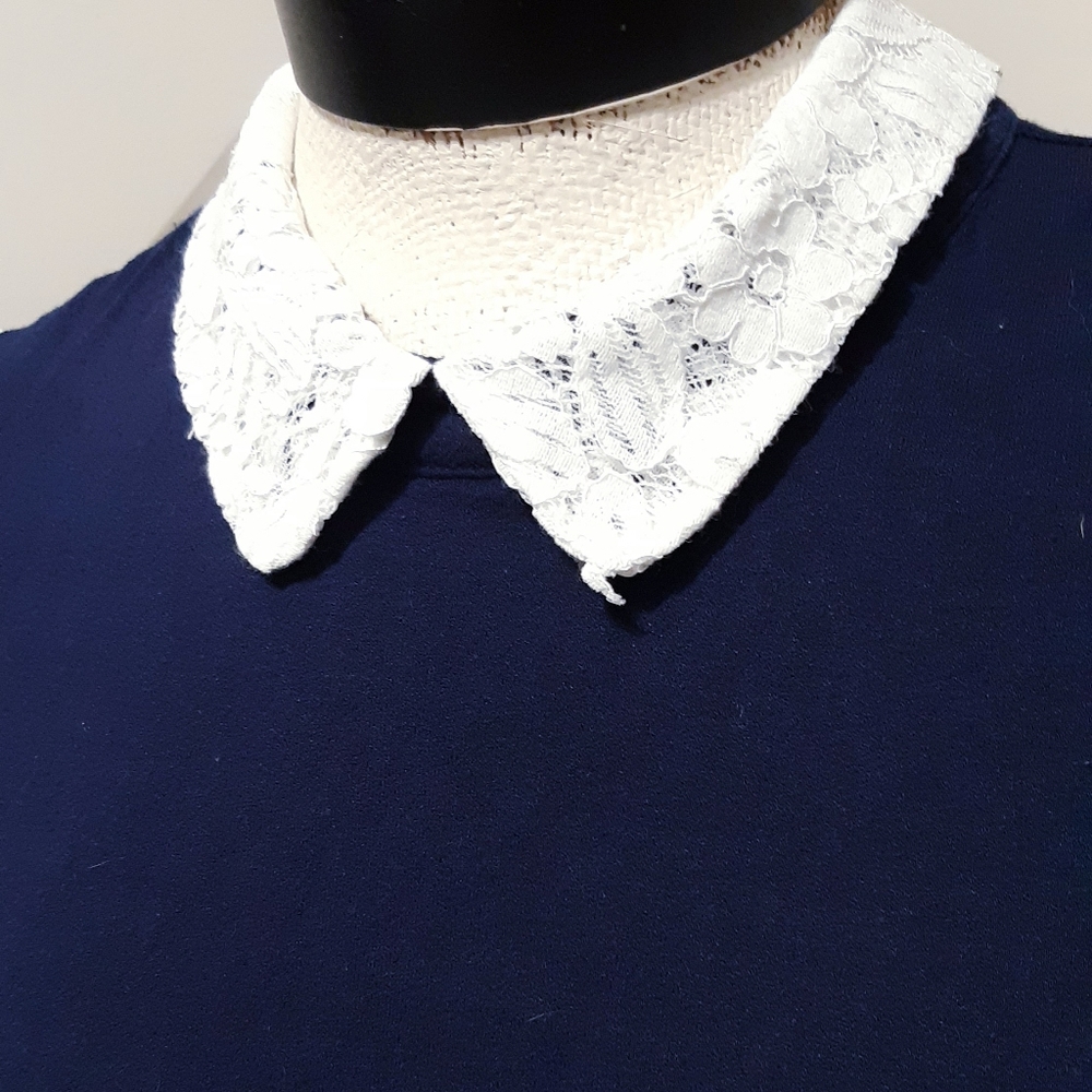 Womens vest Blouse Sz L shirt top Large By Flower and feather Lacy Neck Collar